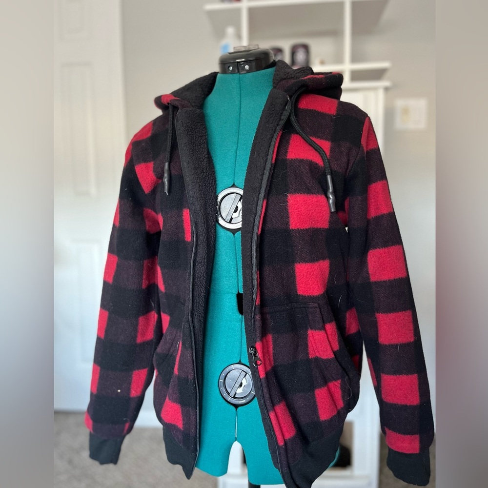 Men’s winter zip up hoodie